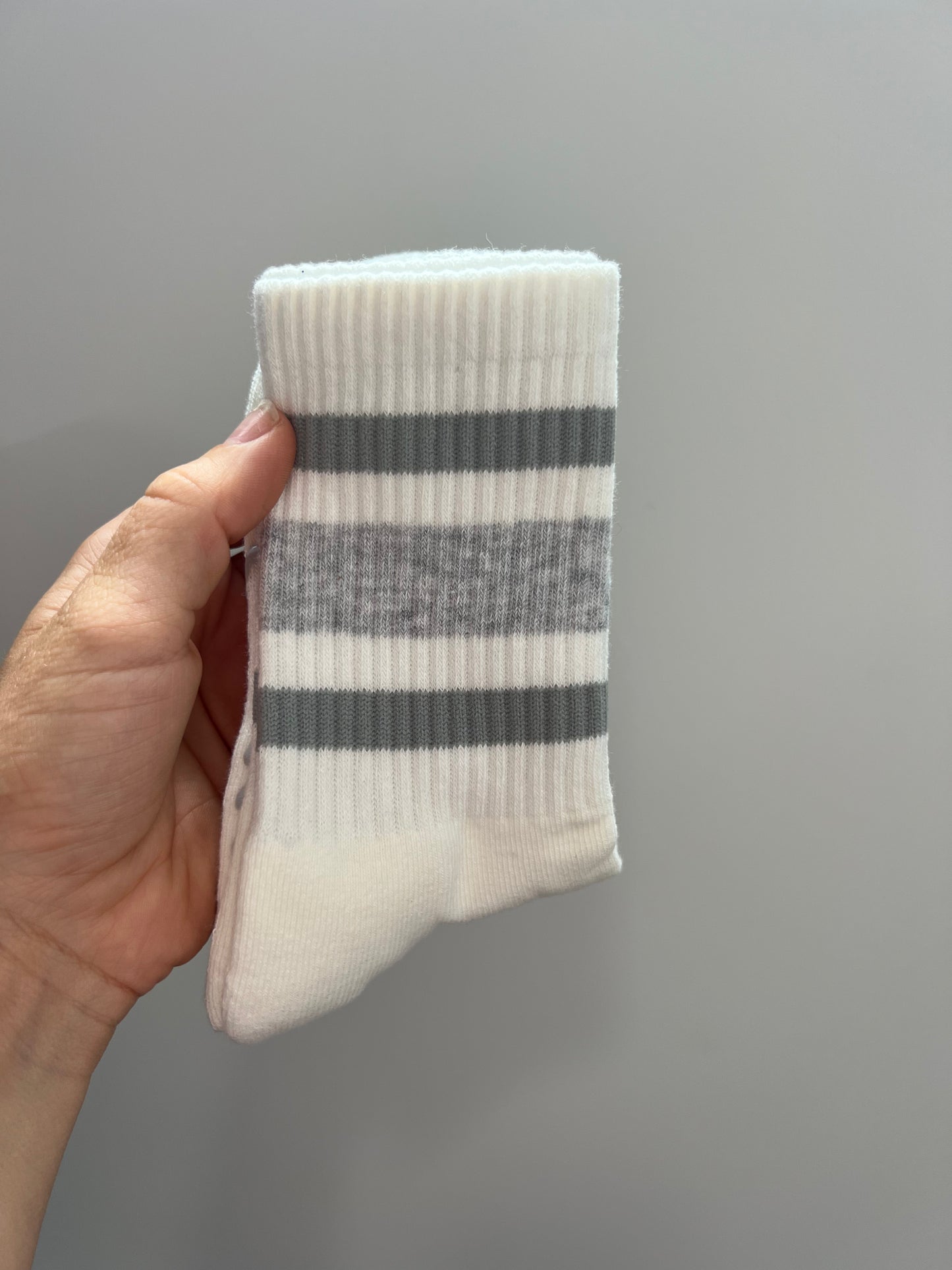 Retro Grey Crew Grip Socks